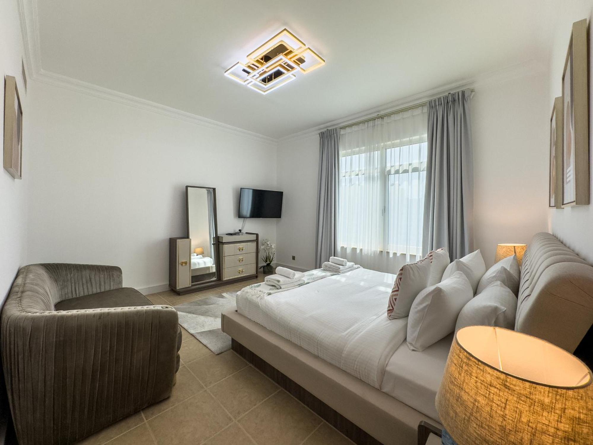 Beachfront 2br - Private In Palm Jumeirah Appartement
