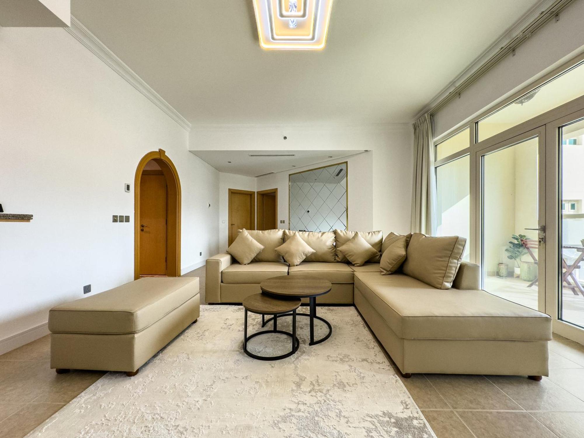 Beachfront 2br - Private In Palm Jumeirah Appartement *