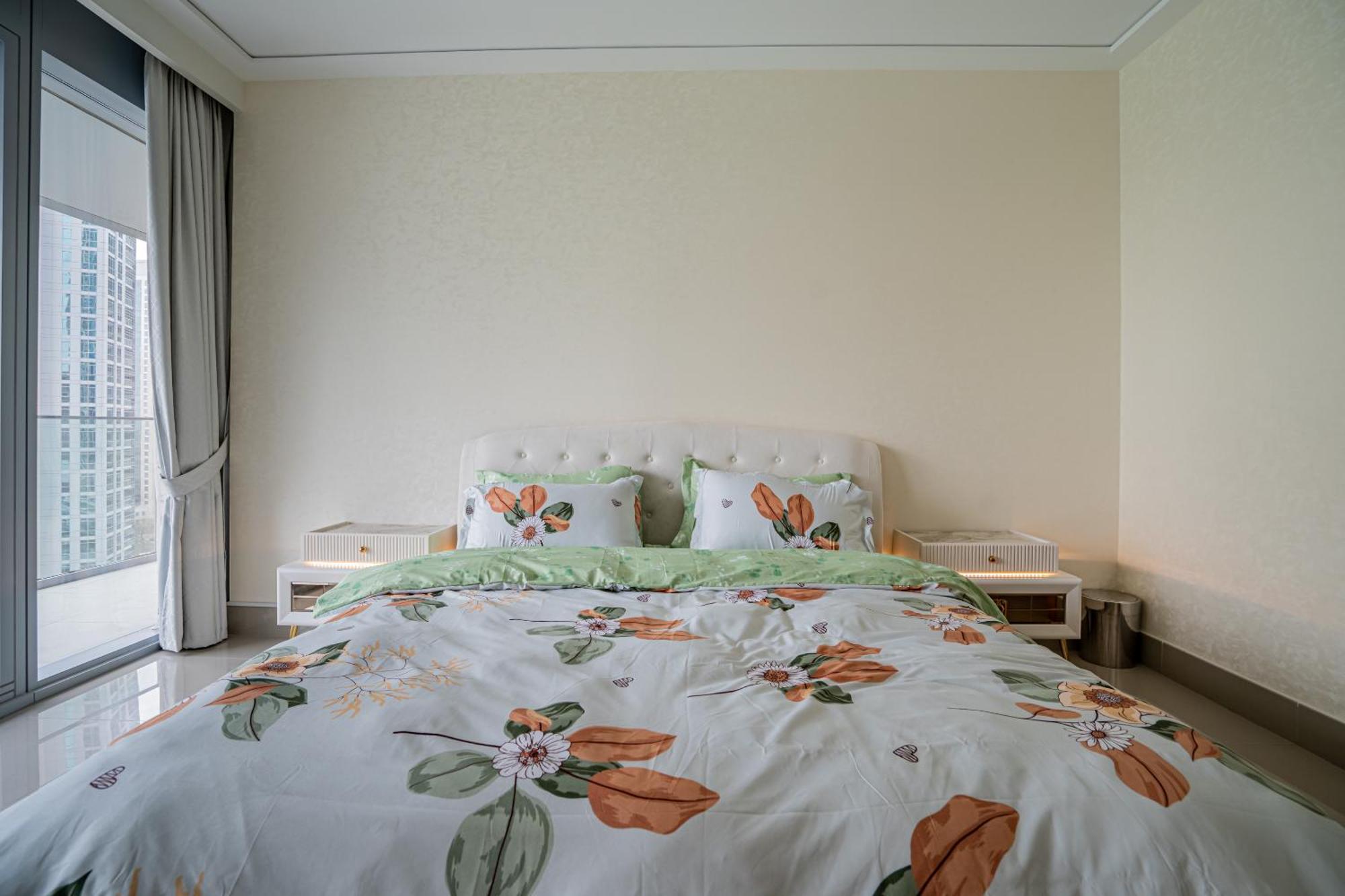 Apartamento 5 Stars Grand Opera Tower Lux 2 Bedroom Downtown Full Burj Khalifa View Dubái