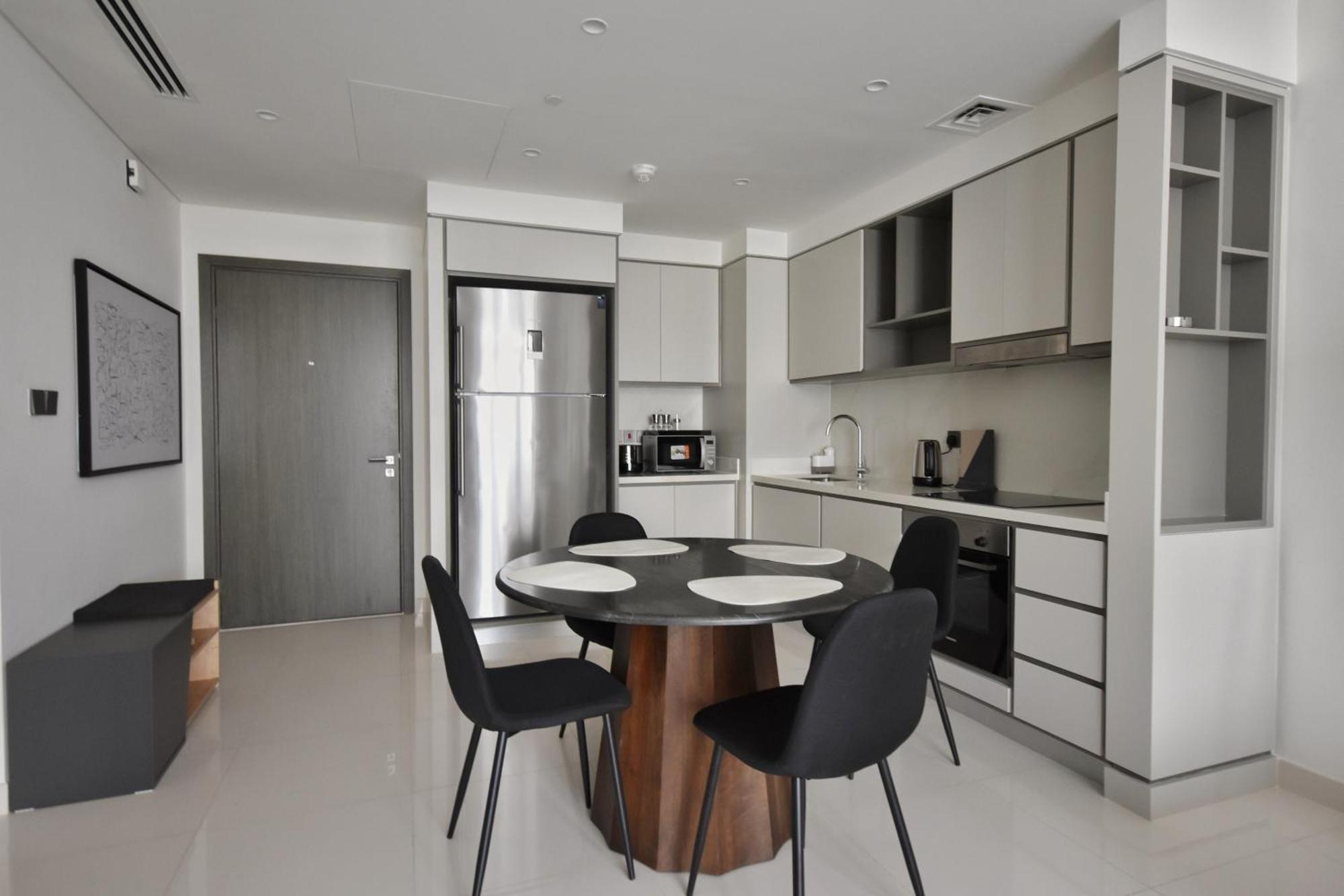 Stunning 2br With Panoramic Sea View In Beachfront - 24ab07 Appartement *