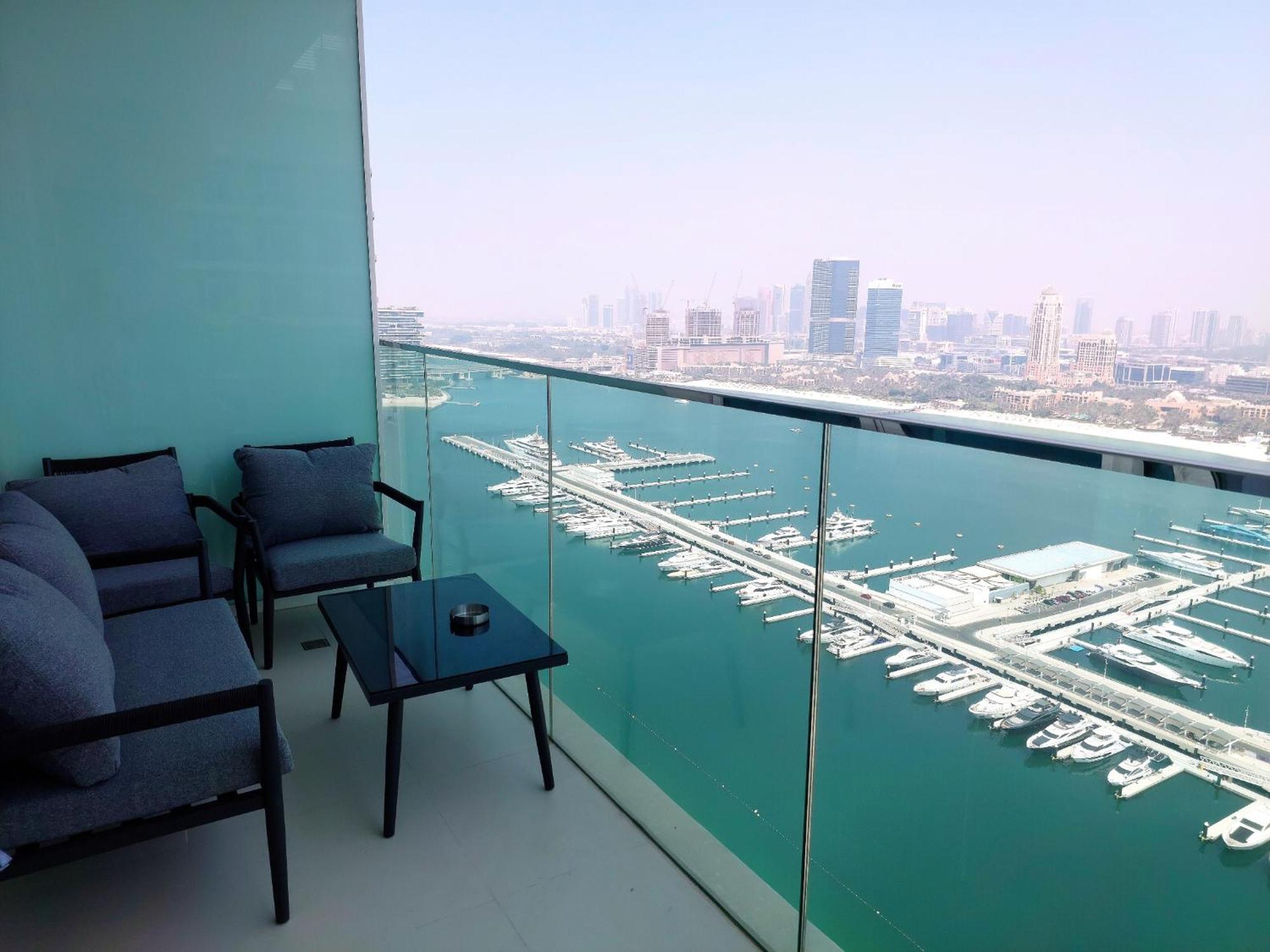 Stunning 2br With Panoramic Sea View In Beachfront - 24ab07 Appartement Dubaï