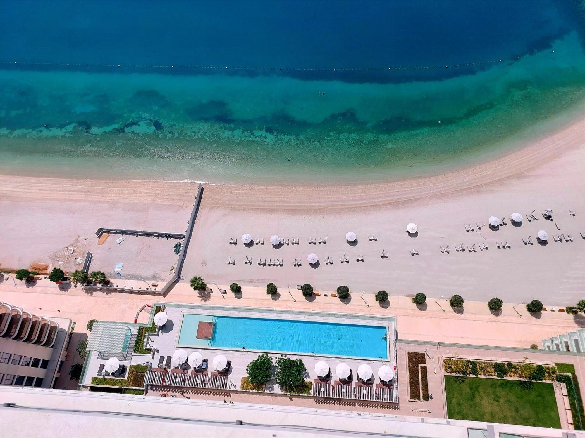 Stunning 2br With Panoramic Sea View In Beachfront - 24ab07 * Dubaï