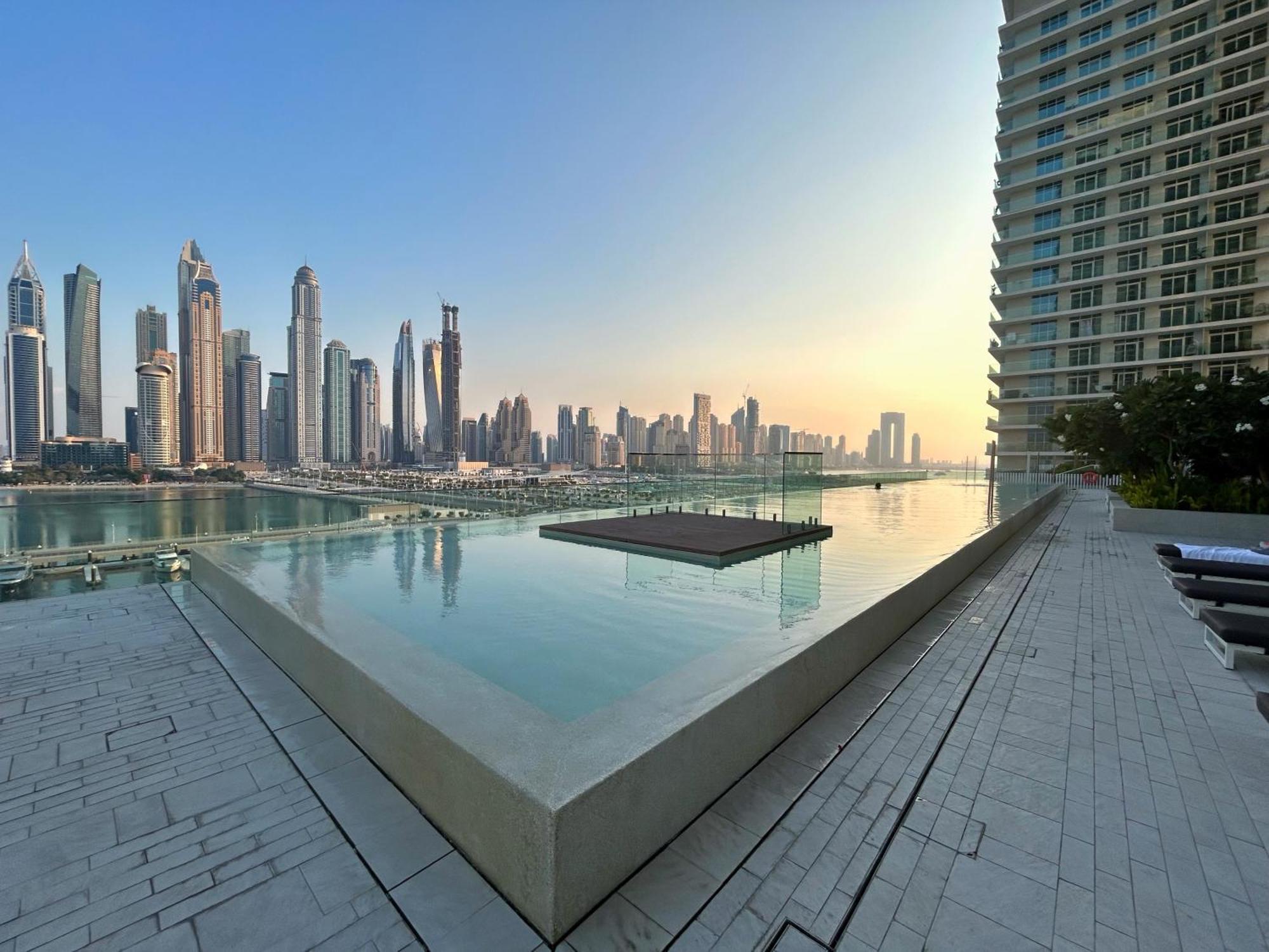 Stunning 2br With Panoramic Sea View In Beachfront - 24ab07 Appartement Dubaï