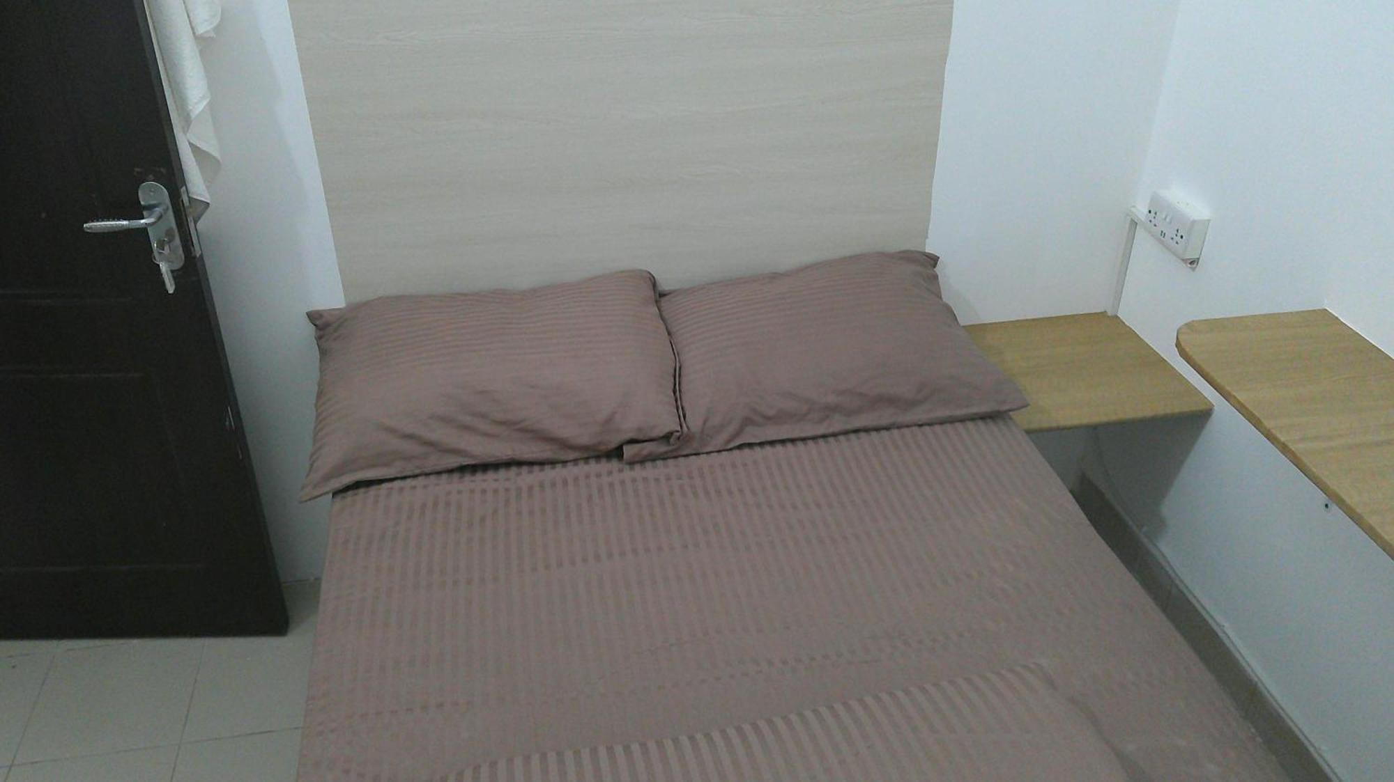 Ruby Star Budget With Shared Washroom Access 321 Inn *