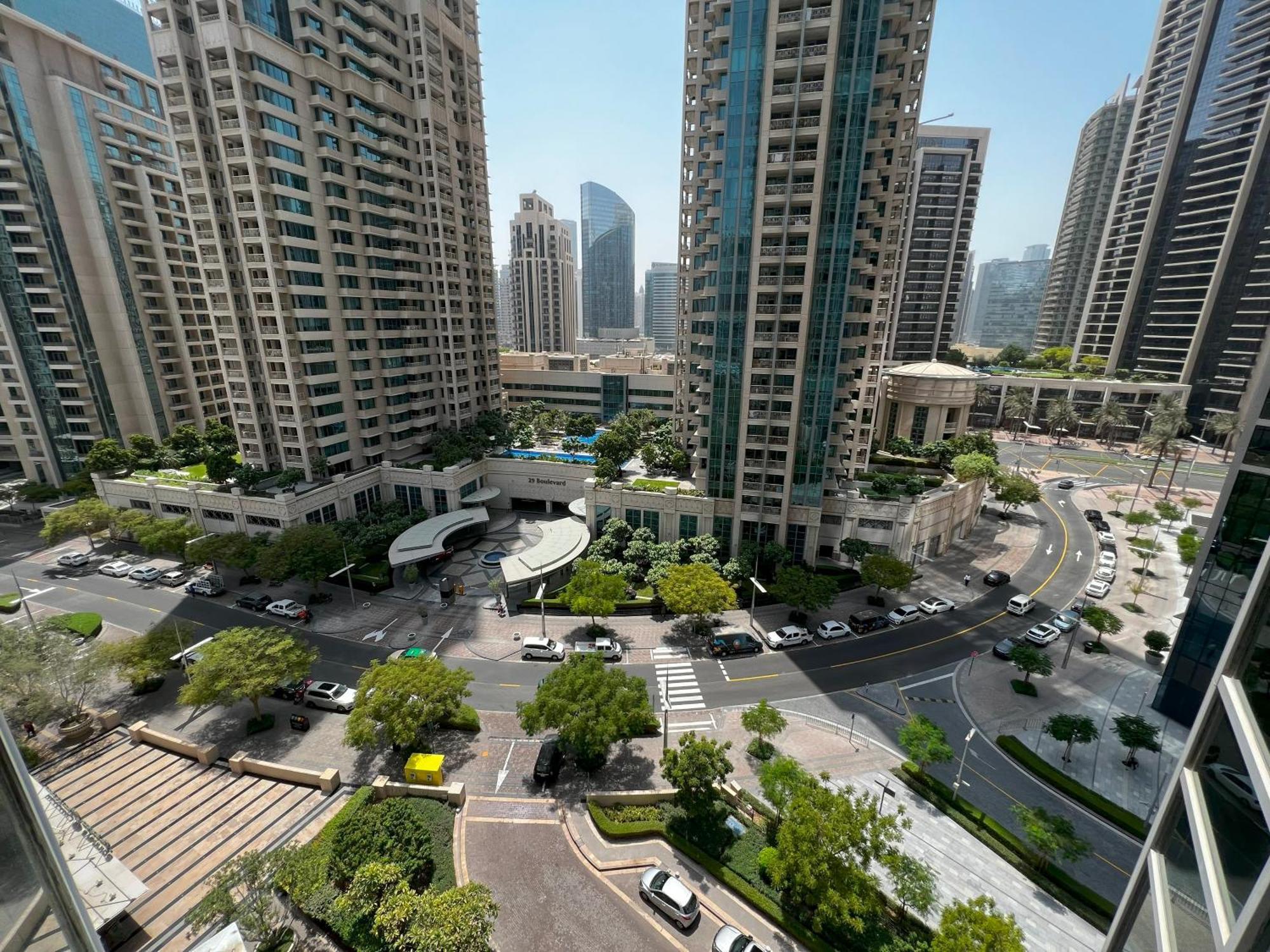 Ramada By Wyndham Downtown 4* Dubai