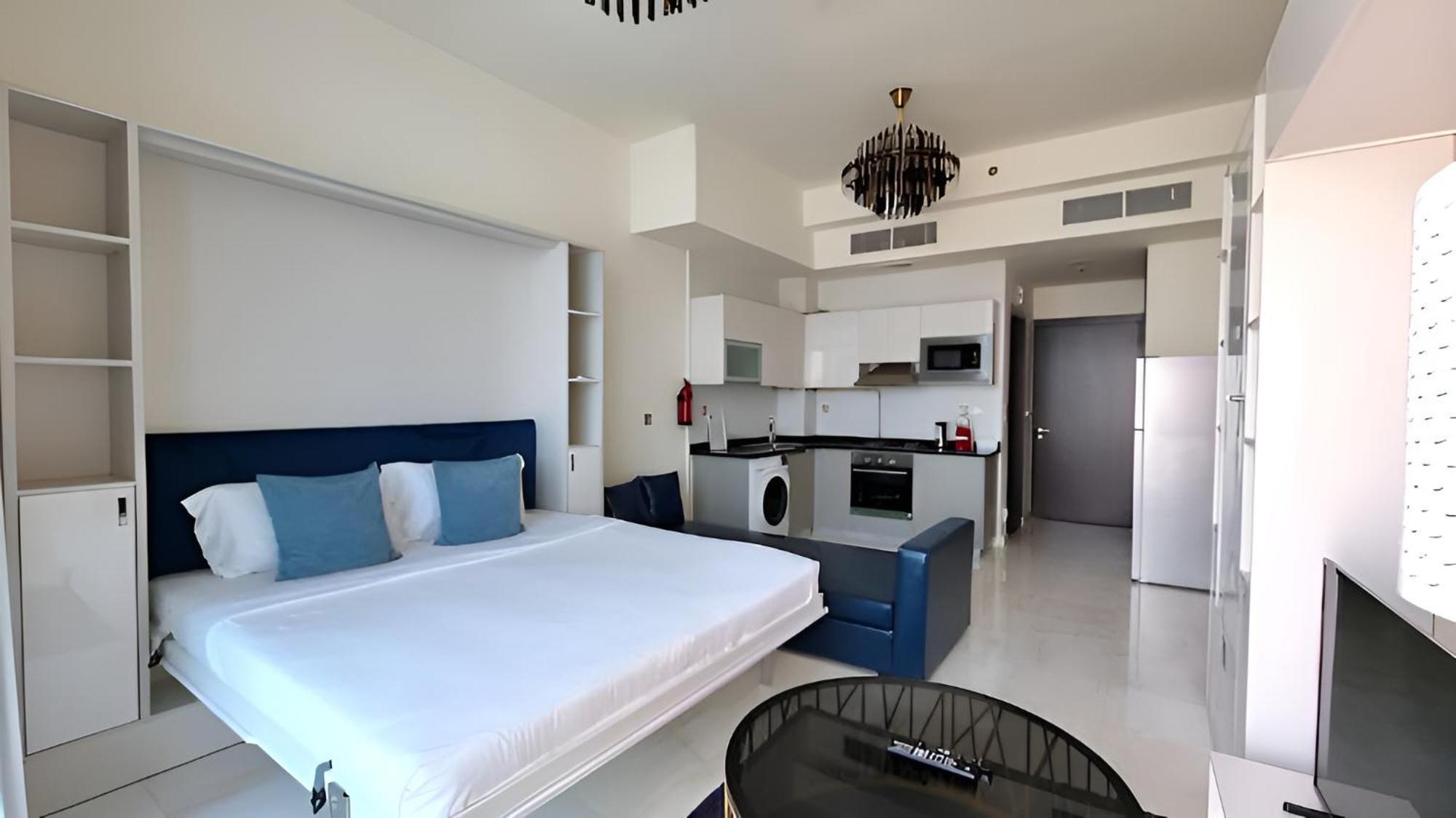 Apartment Business Bay, Compact, Modern
