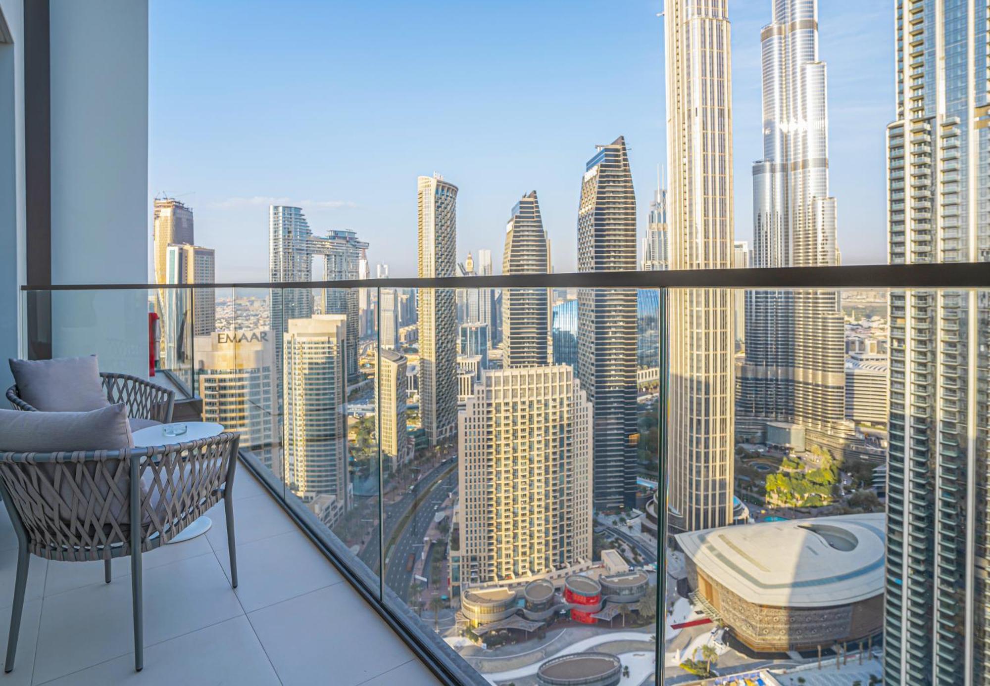 Cozy At Floor With Burj View From Balcony 173bc1 Lägenhet