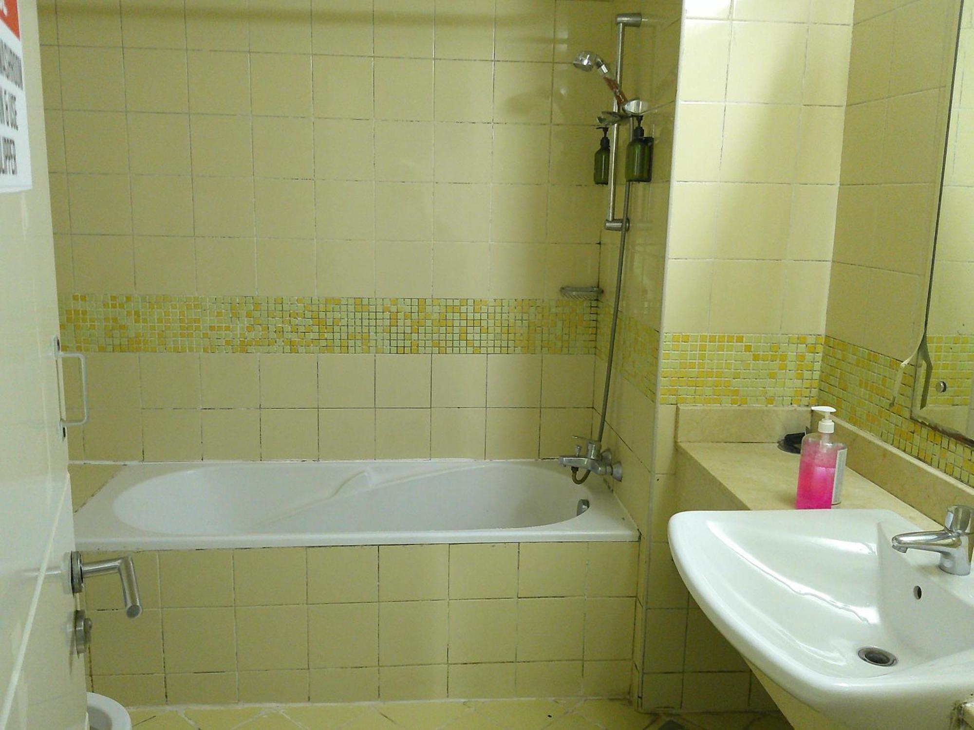 Ruby Star Budget With Shared Washroom Access 321 Dubái