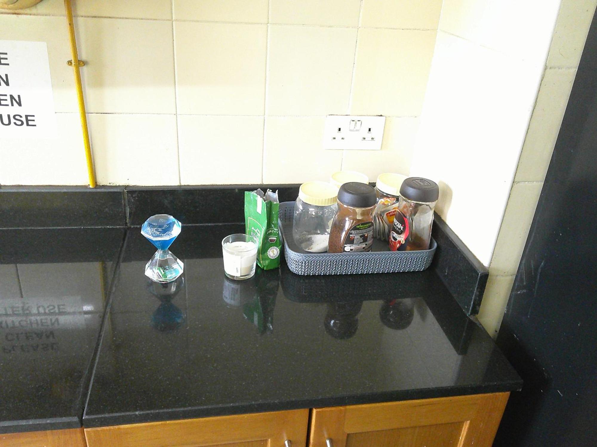 Ruby Star Budget With Shared Washroom Access 321 Inn *