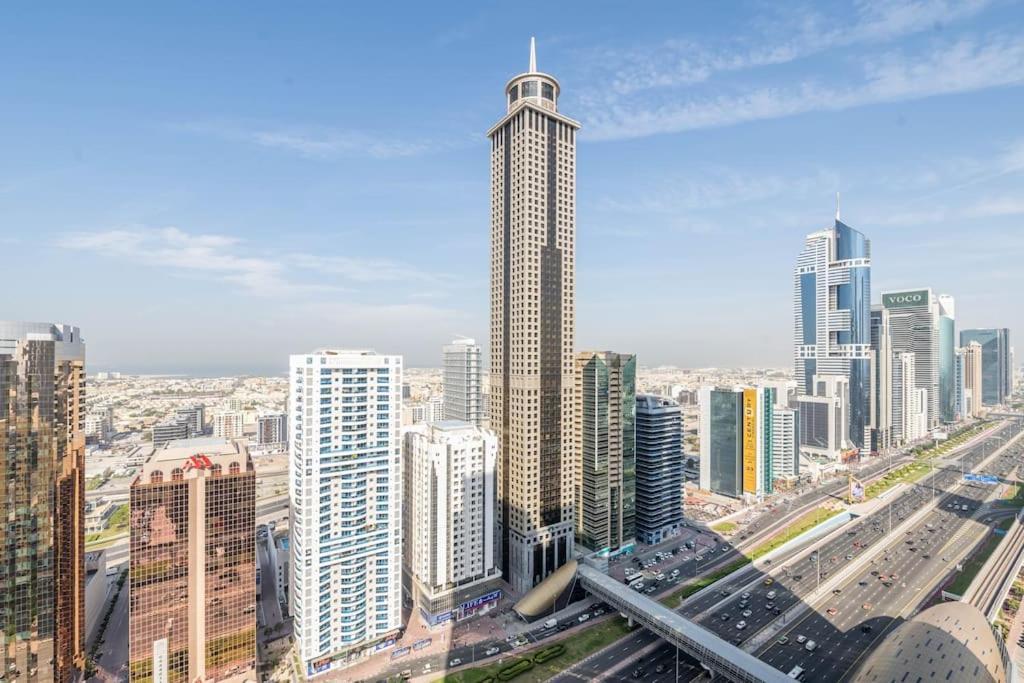Appartement Luxury Retreat, & Sea Views, Metro Nearby