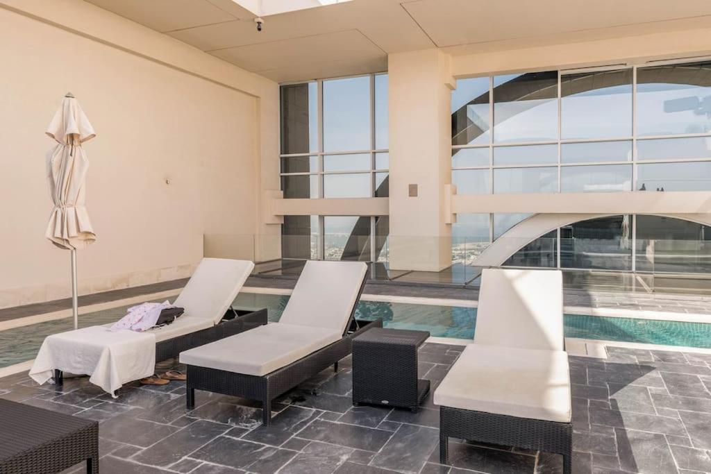 Appartement Luxury Retreat, & Sea Views, Metro Nearby *