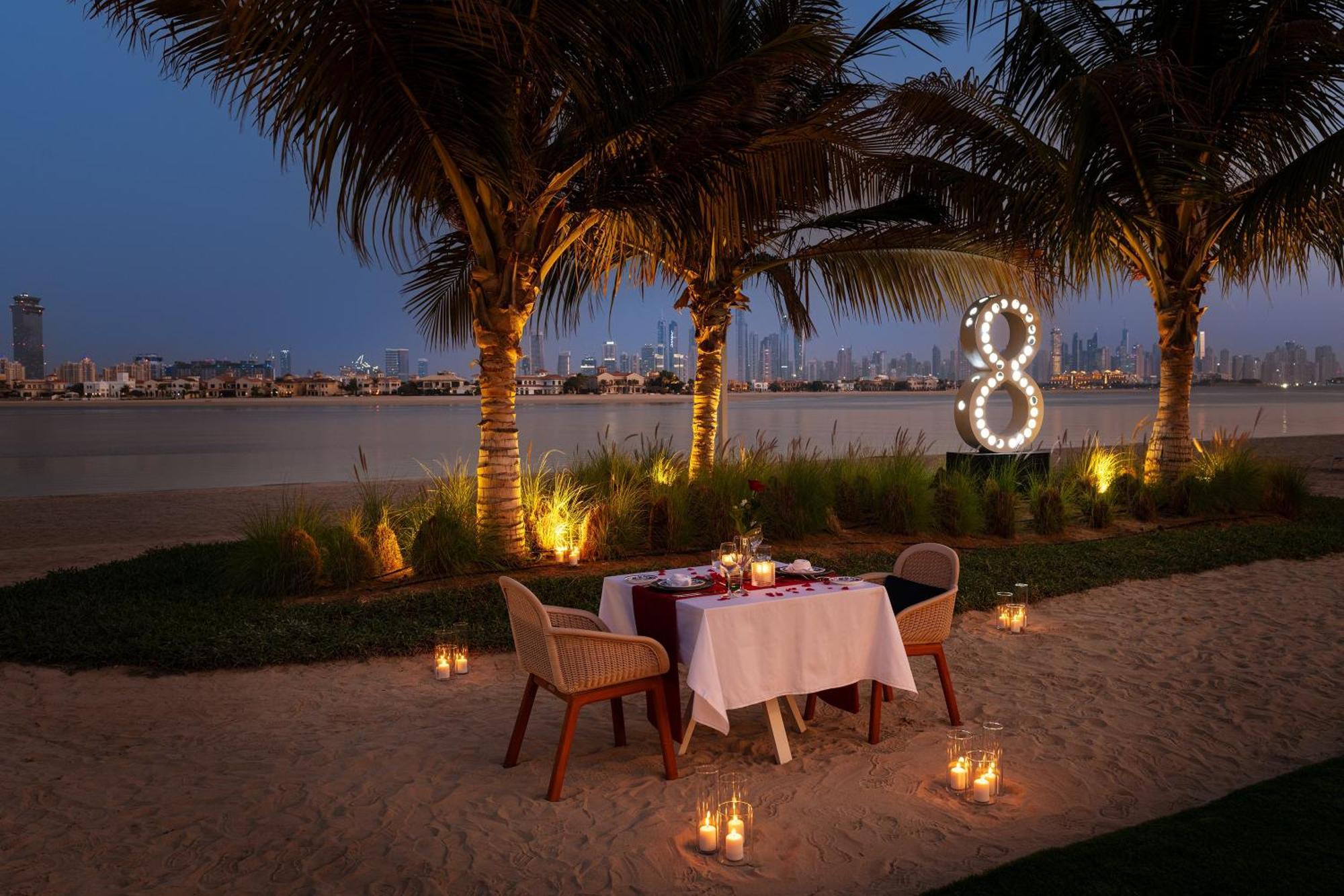 Th8 Palm Resort, Vignette Collection By Ihg Semesteranläggning (resort) Dubai