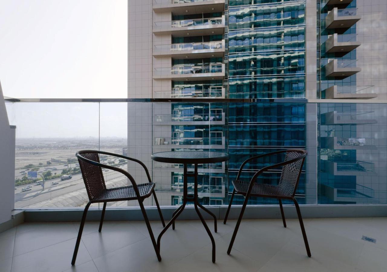 Canal Access Studio, 1 Min Walk To Business Bay Marina Apartamento Dubai