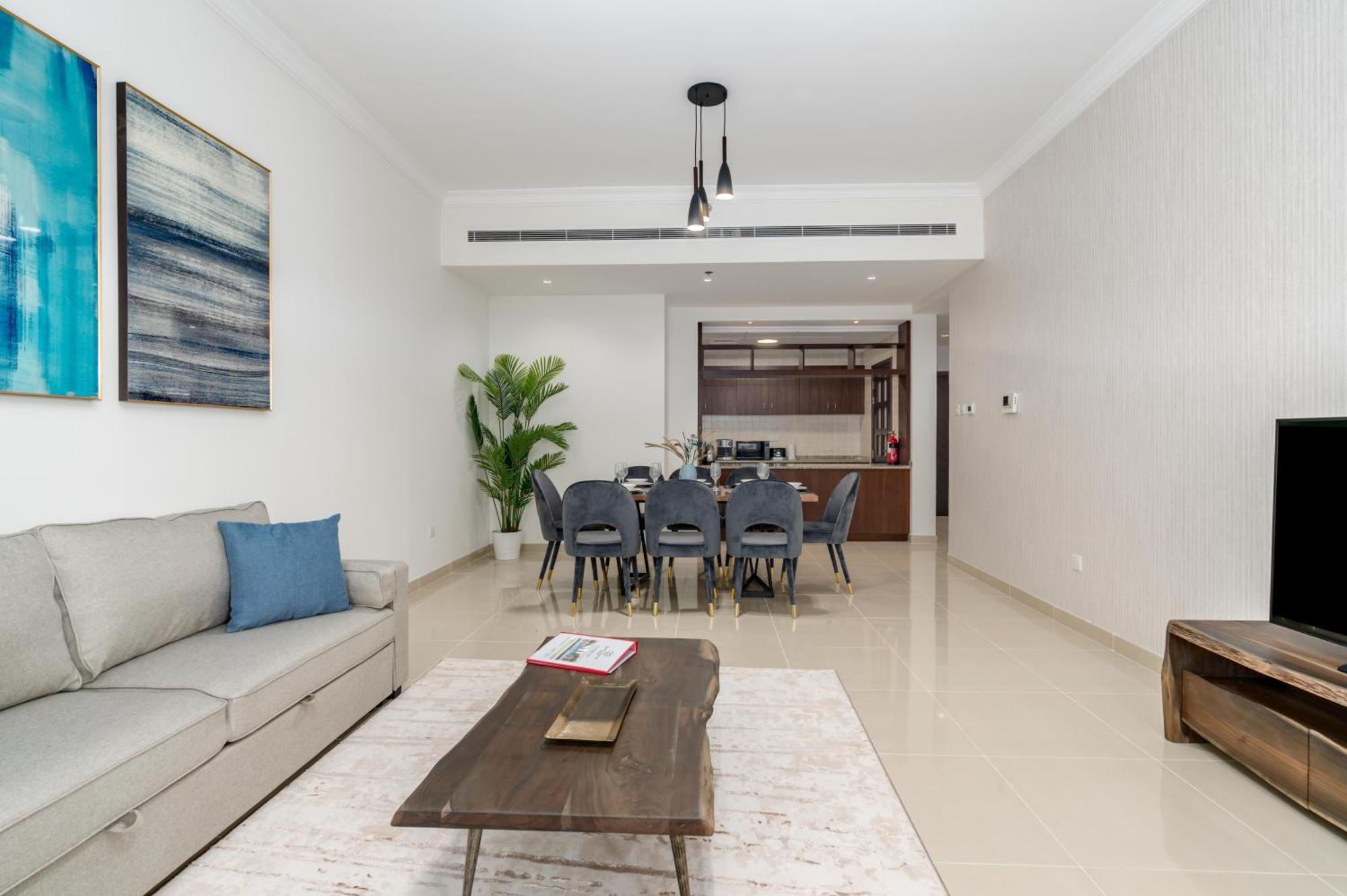 Amazing Beachfront Apartments Near Atlantis Waterpark By Simply Comfort Apartment Dubai