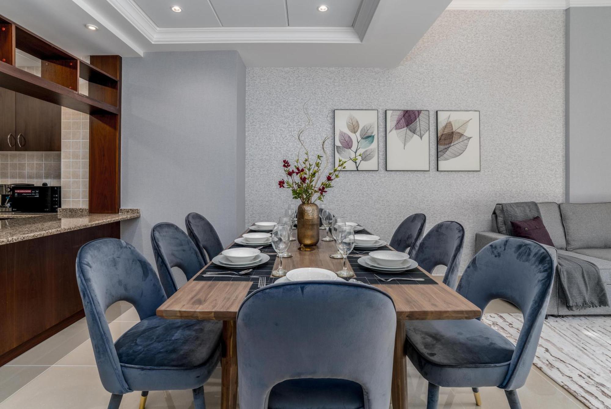Apartment Amazing Beachfront Apartments Near Atlantis Waterpark By Simply Comfort Dubai