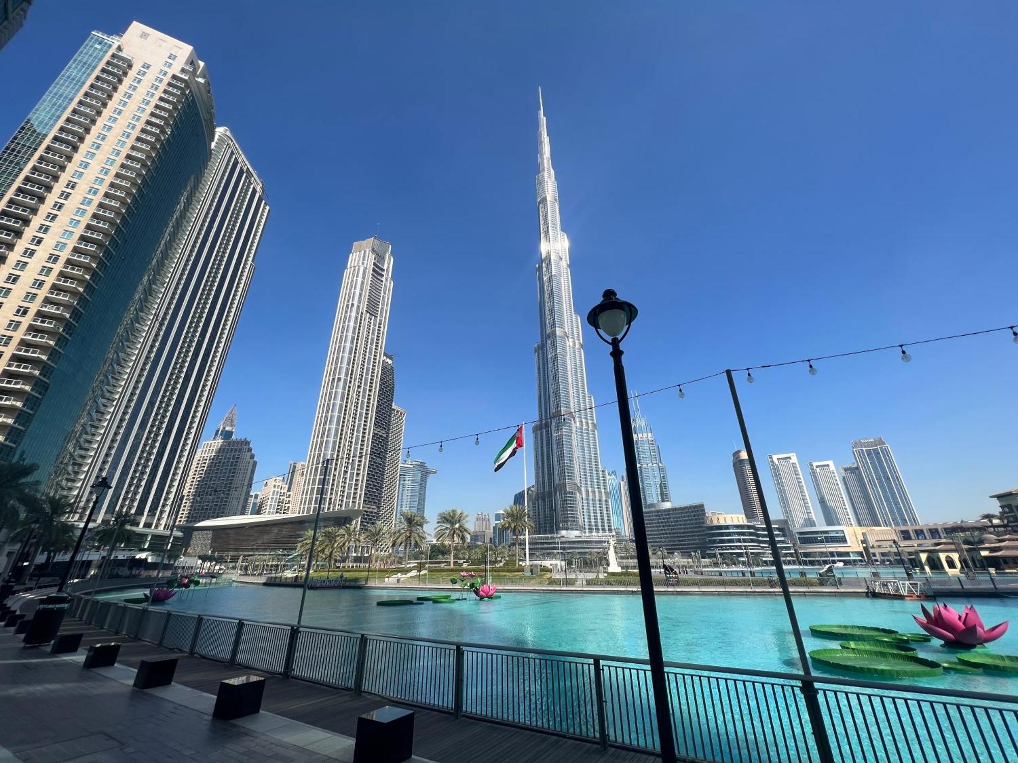 Apartemen Prestige Living 2br With Full Burj Khalifa And Fountain View By