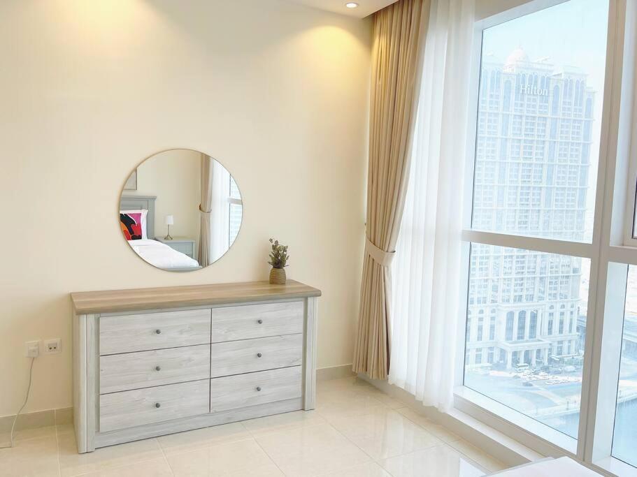Rh- Beautiful Canal View, Cozy Near Metro Station Apartamento Dubai