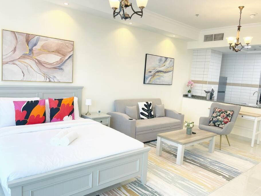 Rh- Beautiful Canal View, Cozy Near Metro Station Apartamento