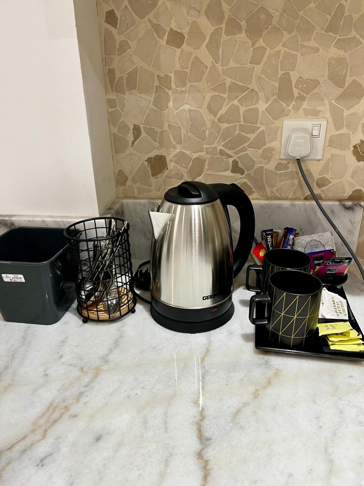 Apartment Brand New Modern High Floor Near Burj *