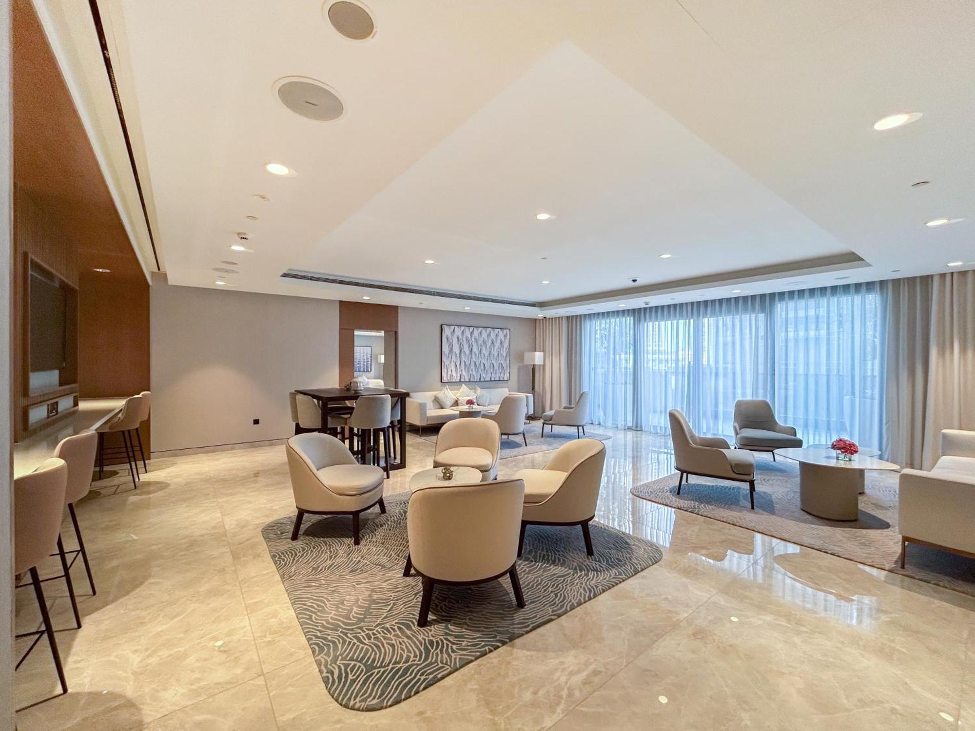 Brand New Minutes Away From Burj Khalifa Apartamento *