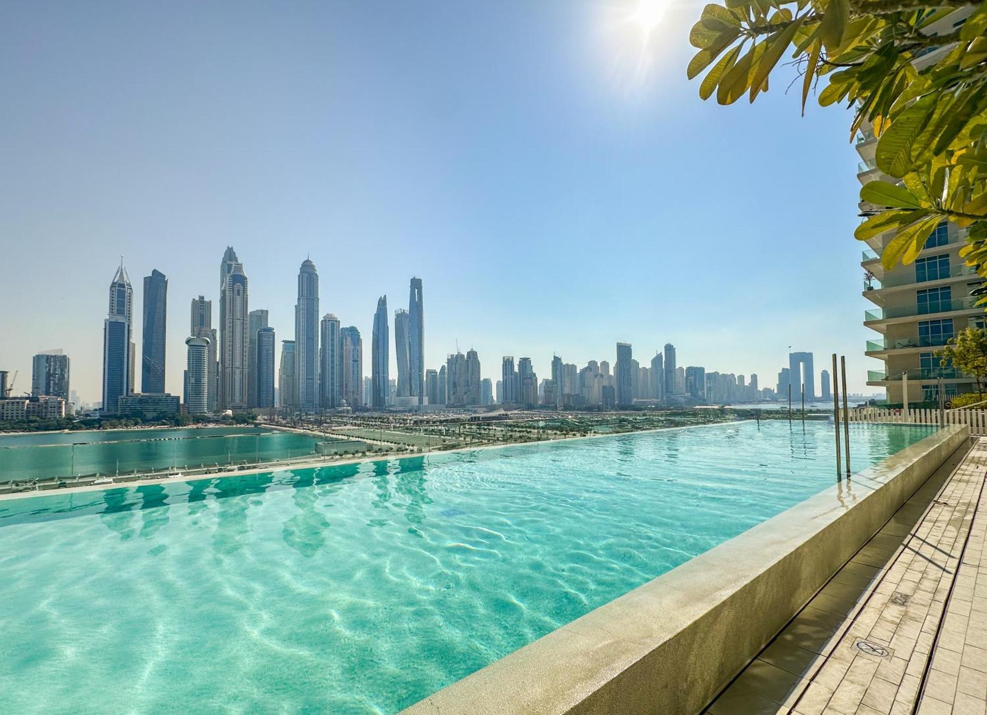 Eden's Homes & - Sunrise Bay Emaar Beachfront Dubái