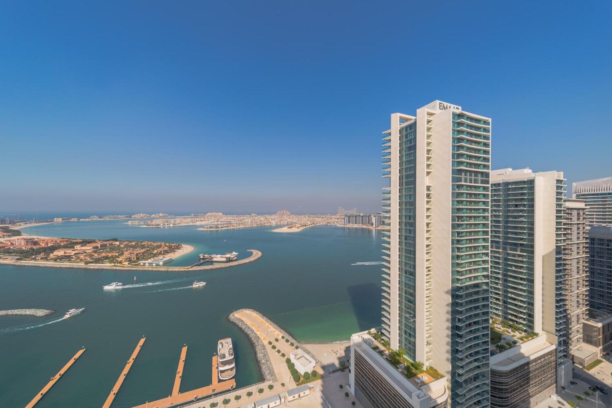 Eden's Homes & - Sunrise Bay Emaar Beachfront Dubái