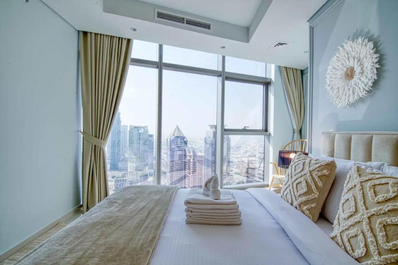 Burj View 64th Floor Infinity Pool - Corner Unit Appartement Dubaï