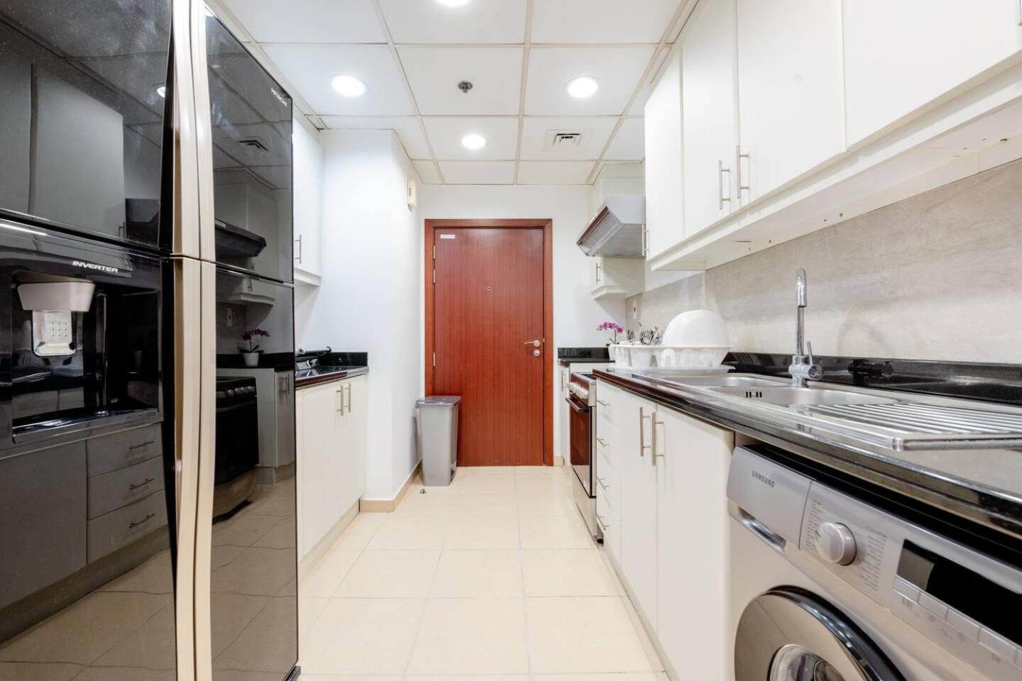 Moonlight Jbr Hostel *