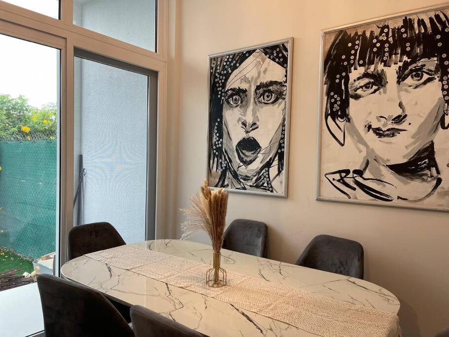 Apartment Ashri Hh Bright Apt-damac Hills2