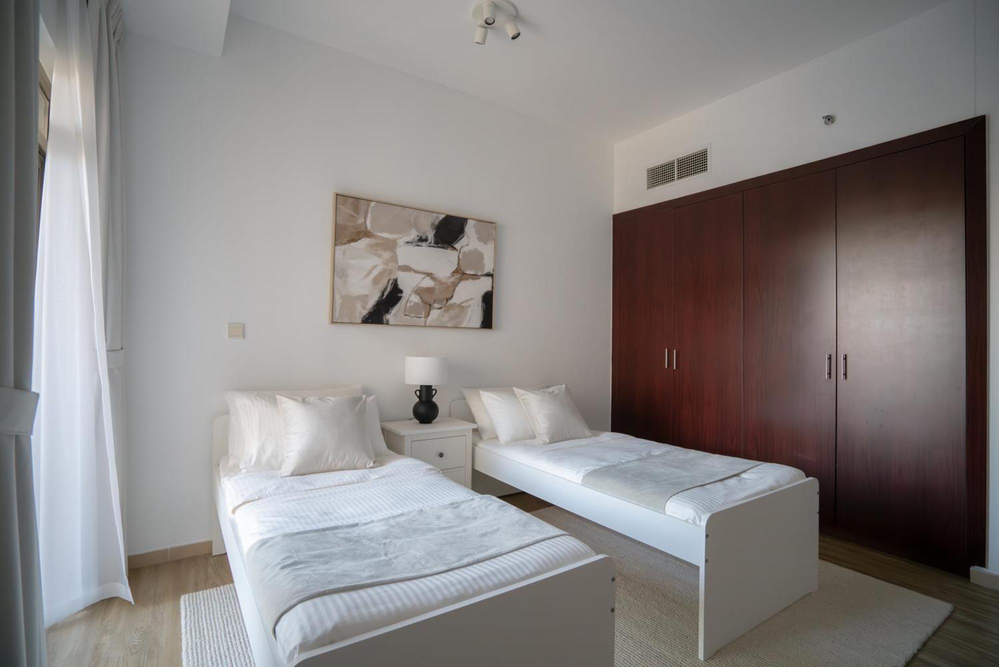 Gma Amwaj 2br Sea View High Floor Appartement Dubai