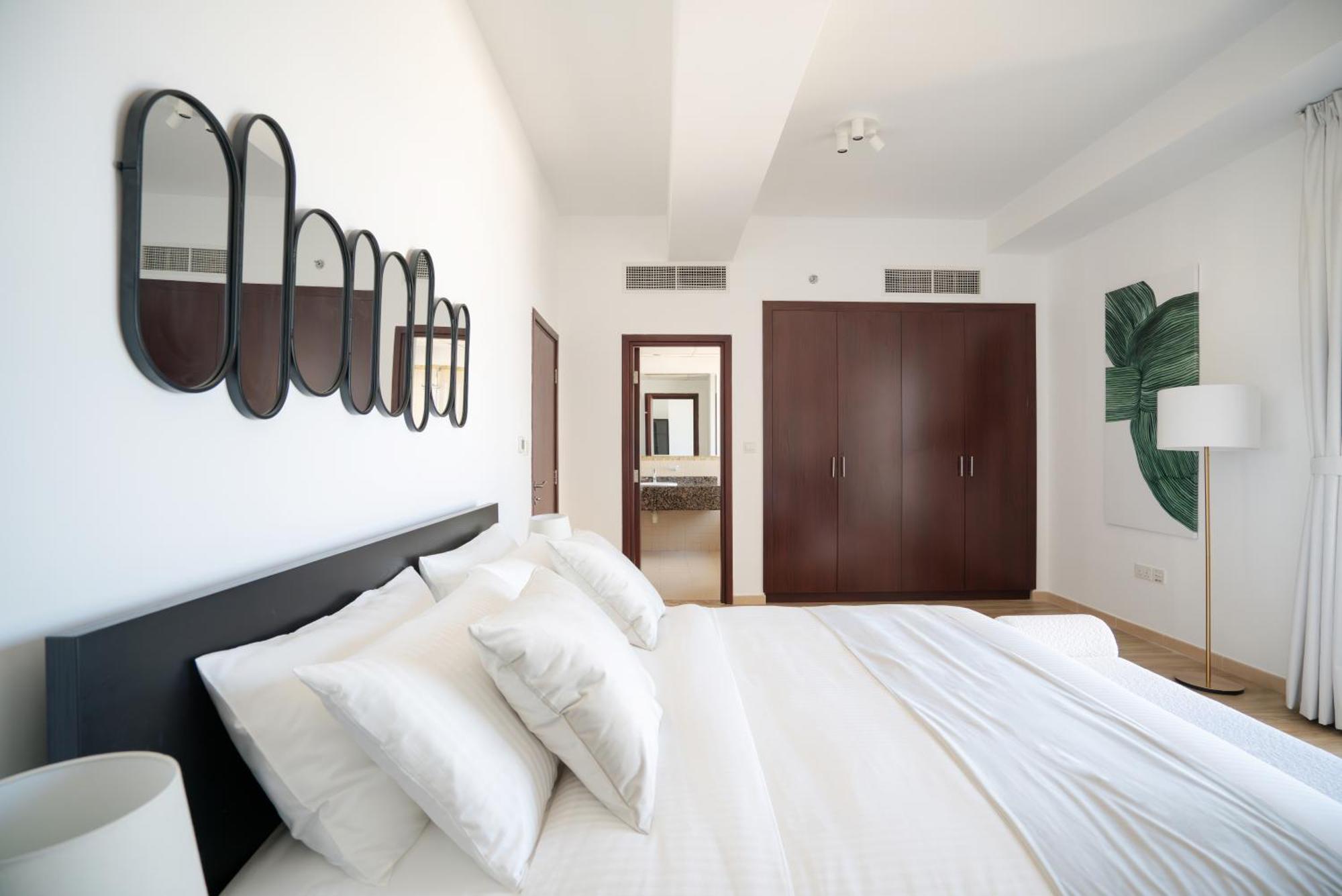 Gma Amwaj 2br Sea View High Floor Appartement *