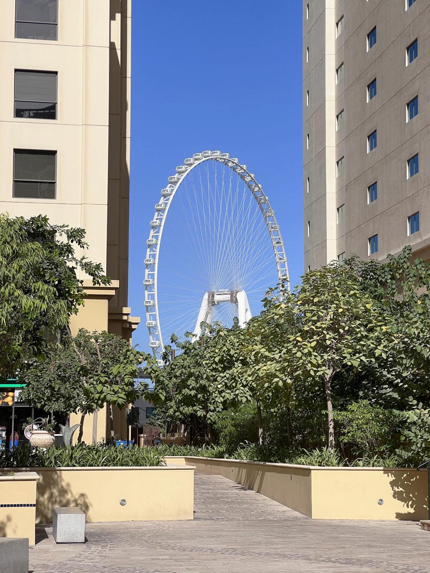 Gma Amwaj 2br Sea View High Floor Appartement Dubai