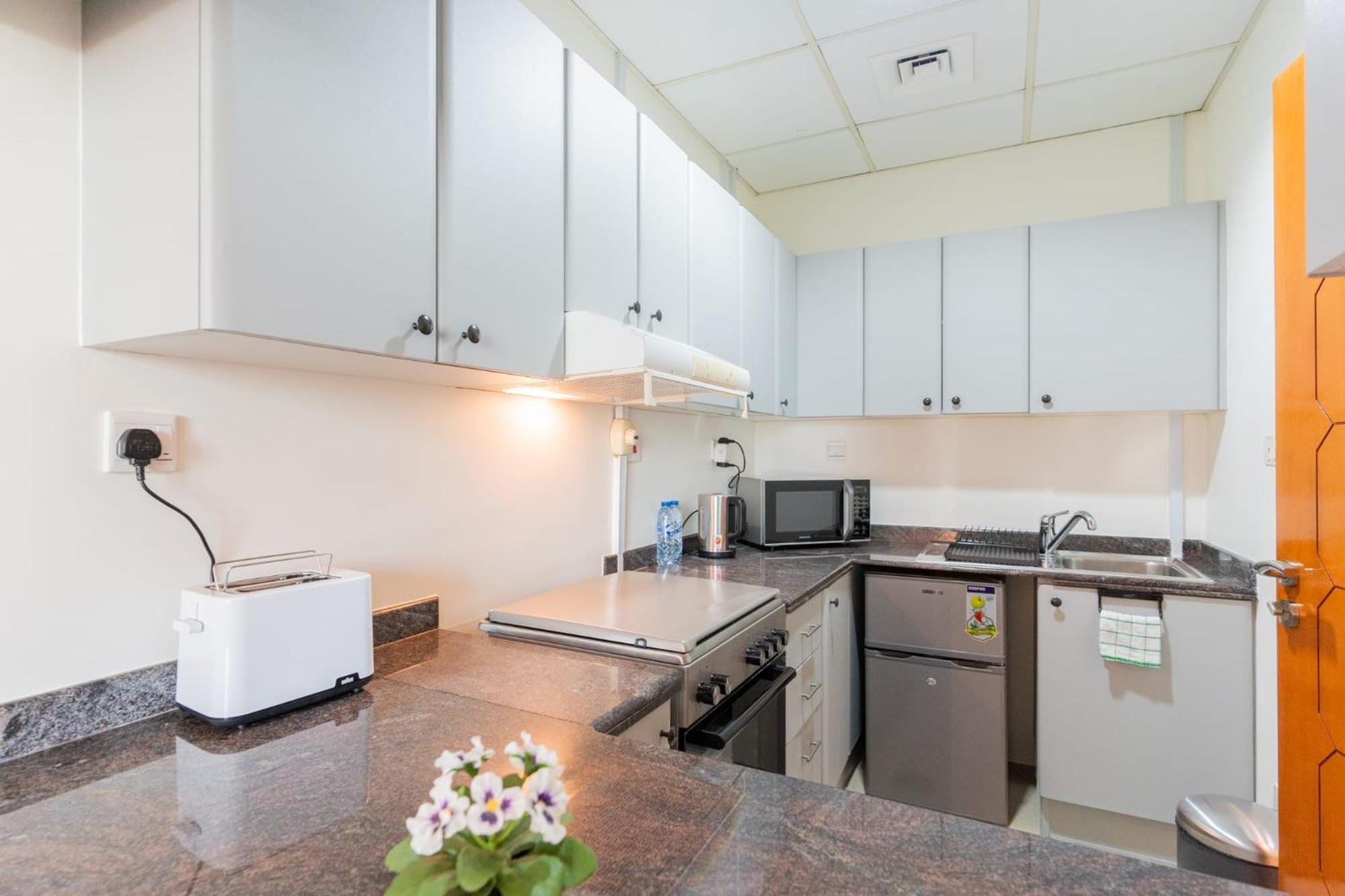 Lägenhet Cosy 1 Bedroom Marina Dubai