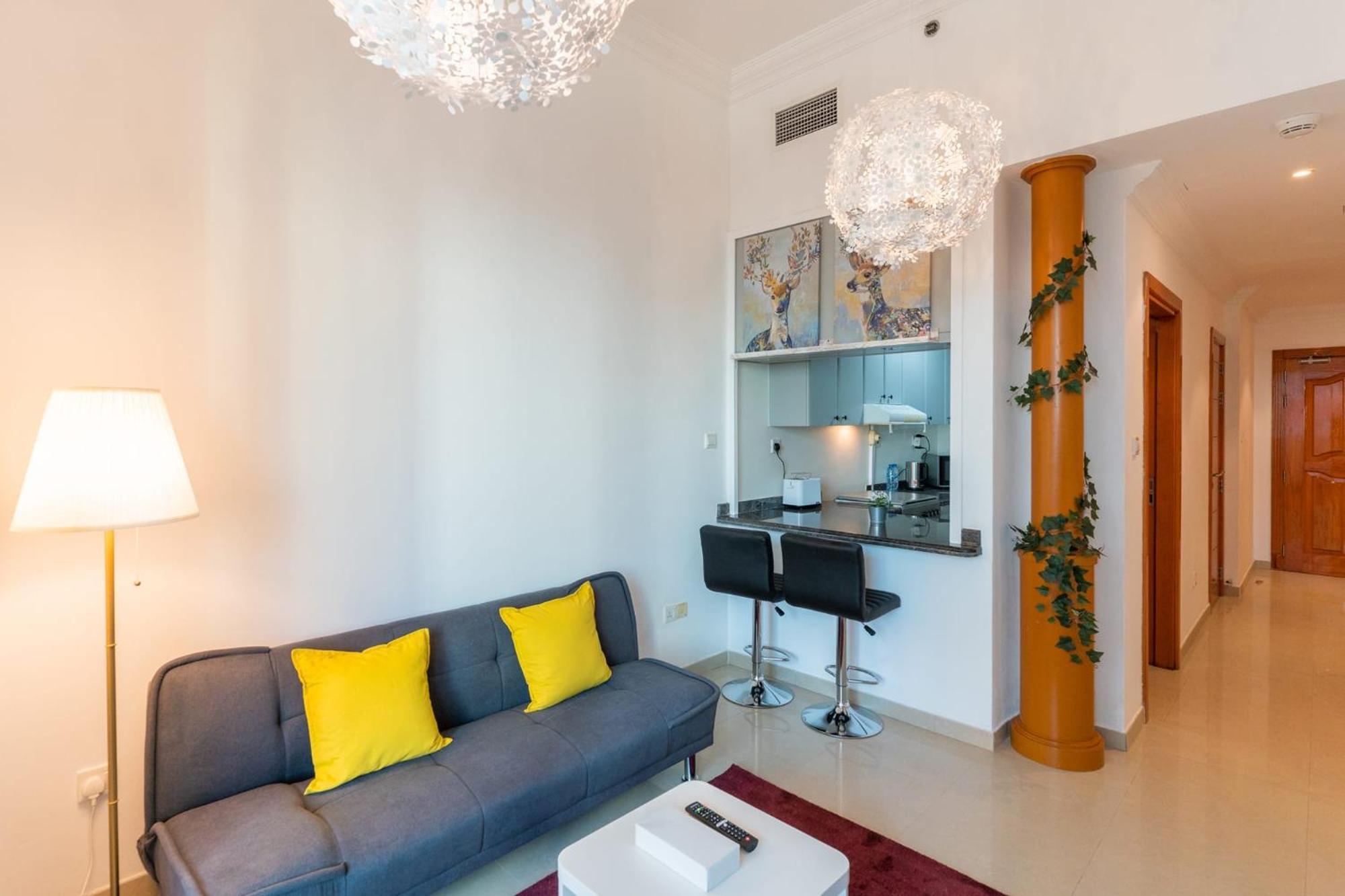 Cosy 1 Bedroom Marina Dubai