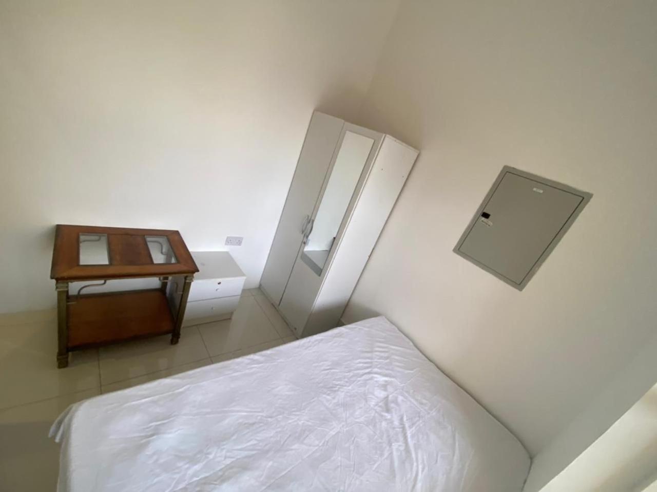 Economical For Rent In Gasthuis *