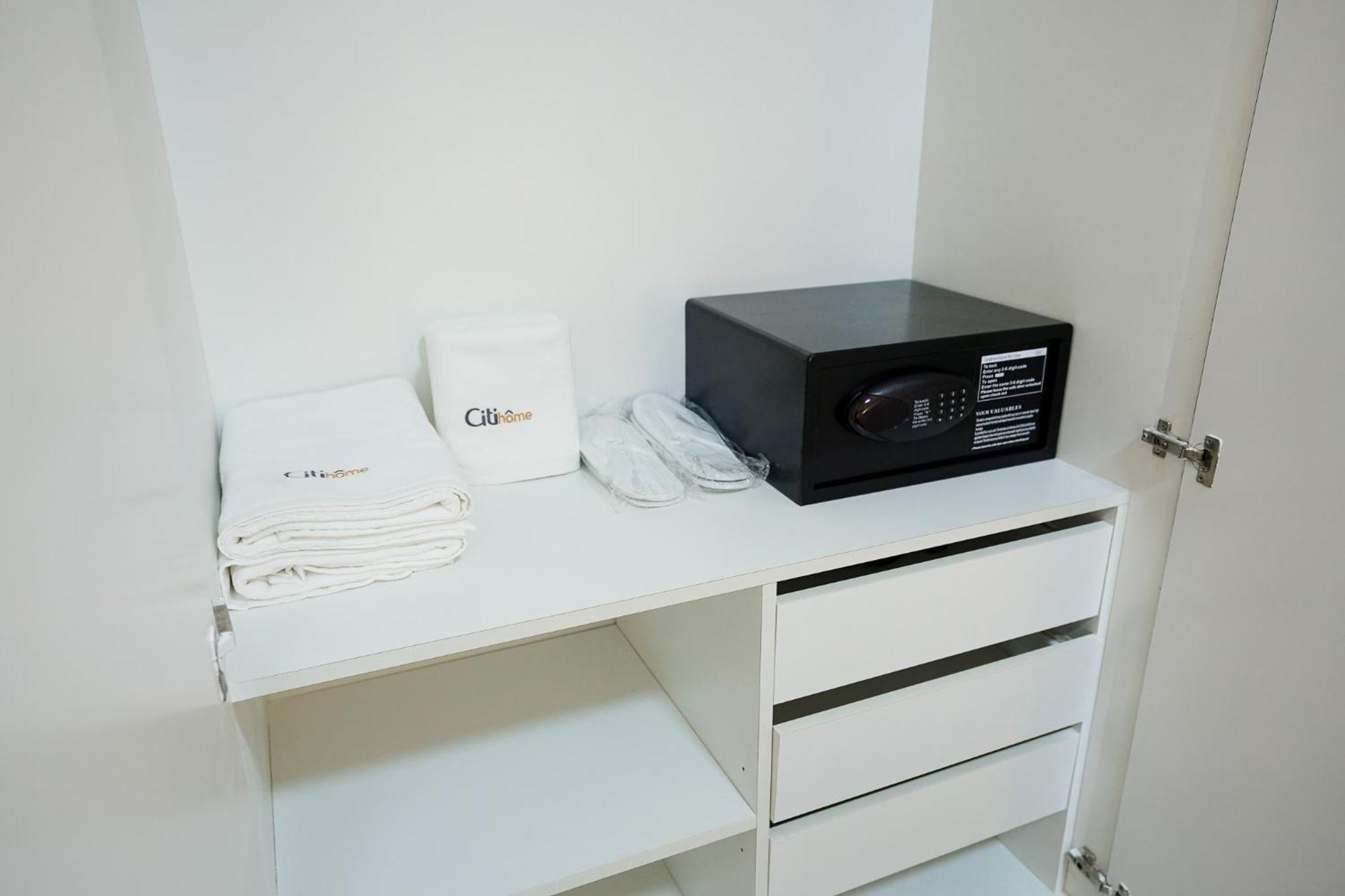 Citihome - Contemporary 1br With Marina Glimpse * Dubaï