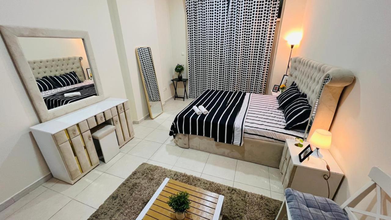 Master With Attach Bathroom Near Mall Of The Emirates Dubaï