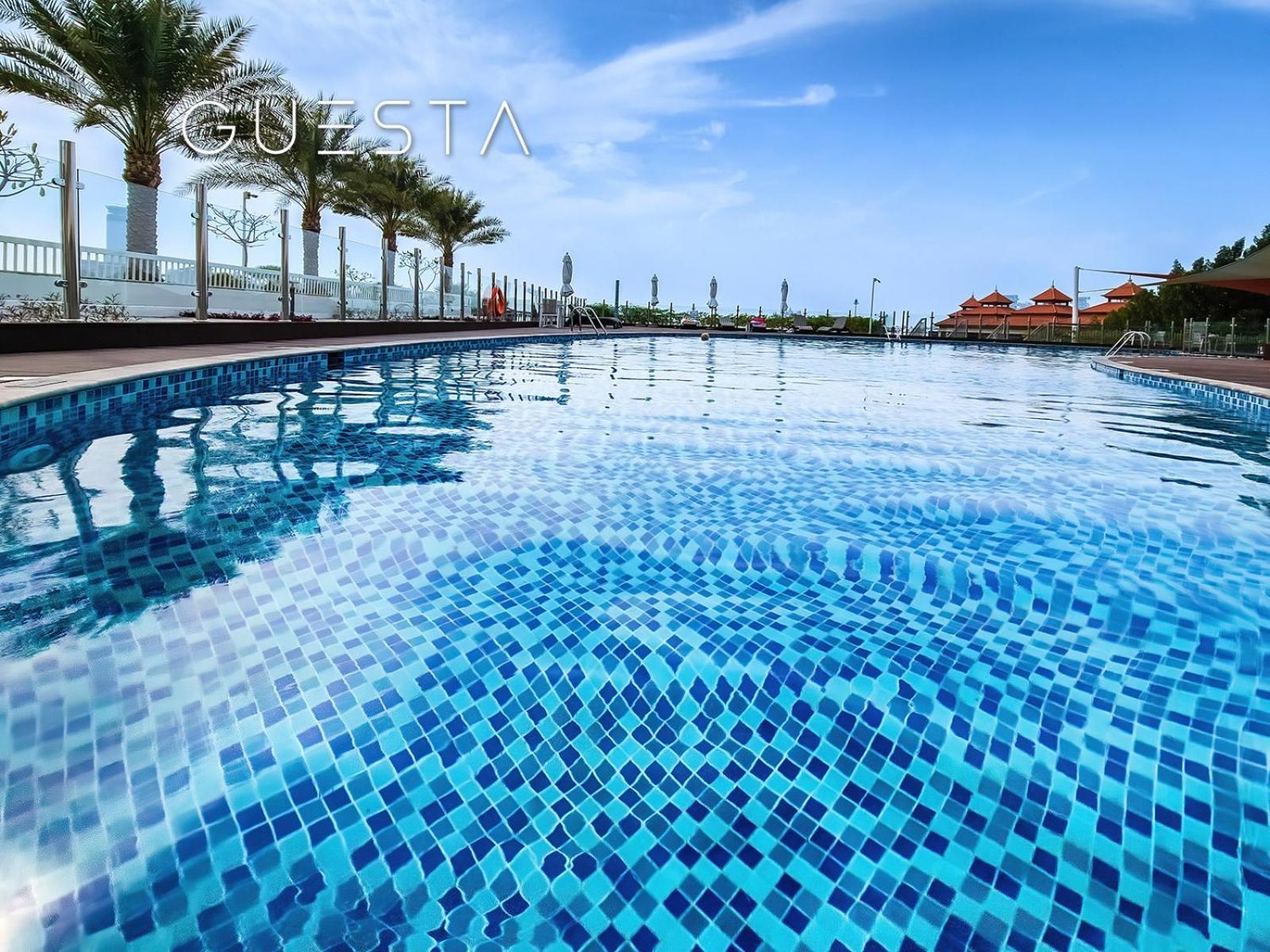 Azizi Mina The Palm, Free And Pool Access Apartemen