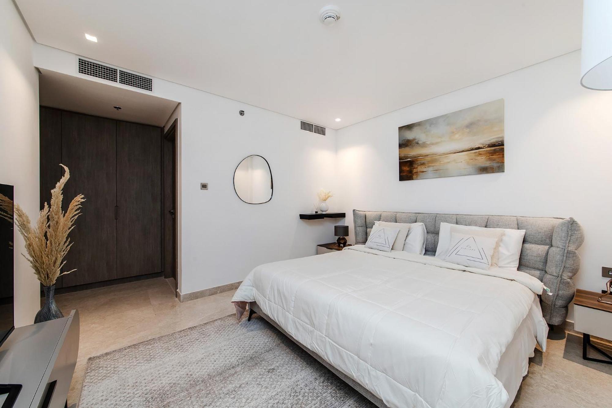 Luxury In Business Bay