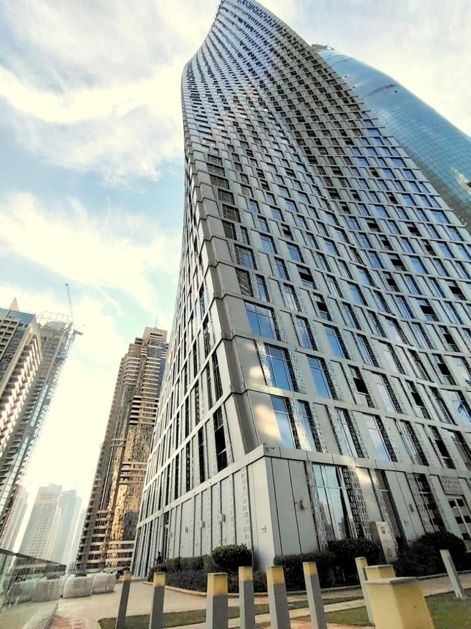 Appartement Full Marina View Cayan Tower *