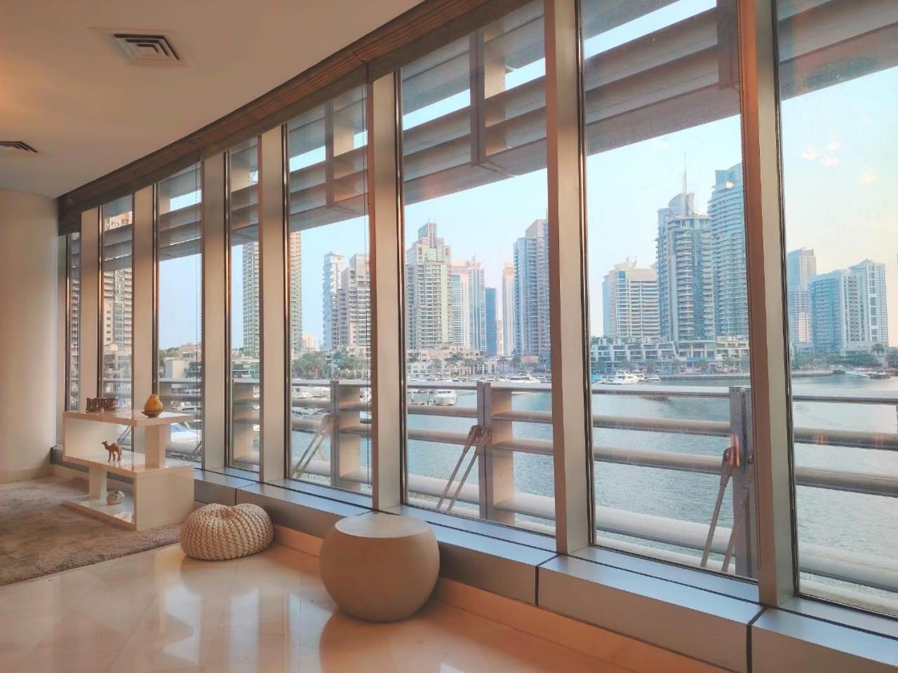 Full Marina View Cayan Tower Appartement Dubai