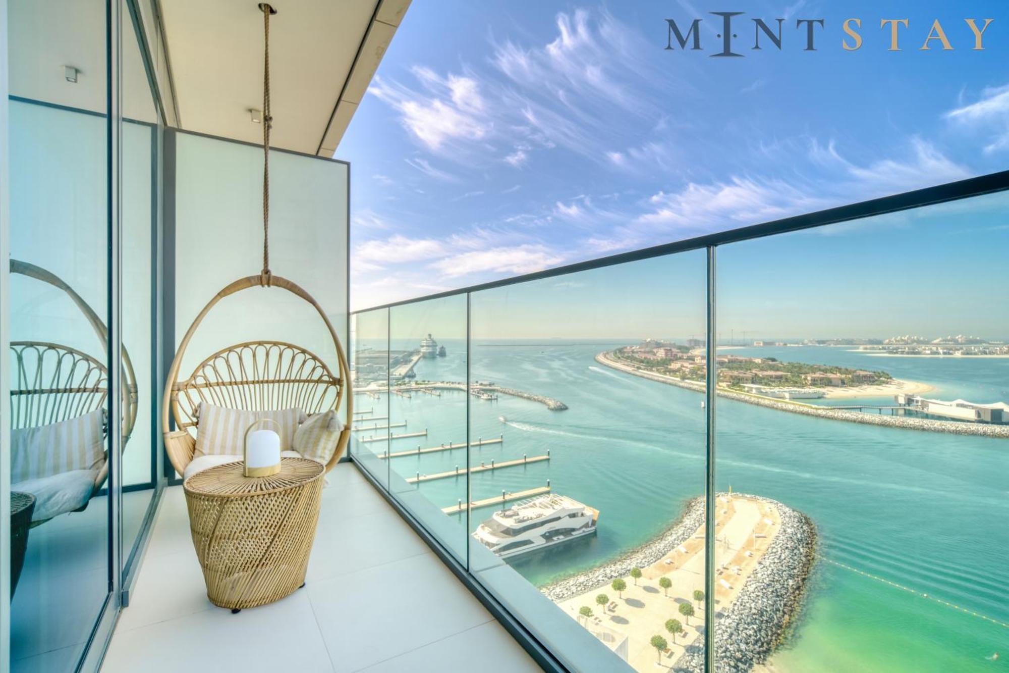 Vista 1 Emaar Beachfront - Mint * Dubai