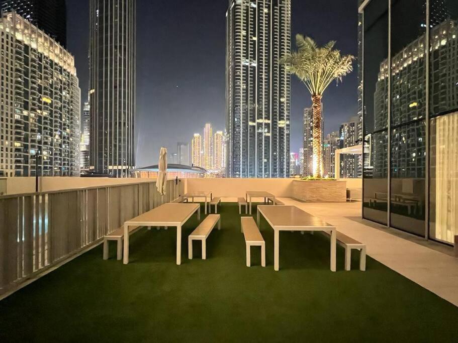Brand New 2b/r With Burj Khalifa And Fountain View Apartamento