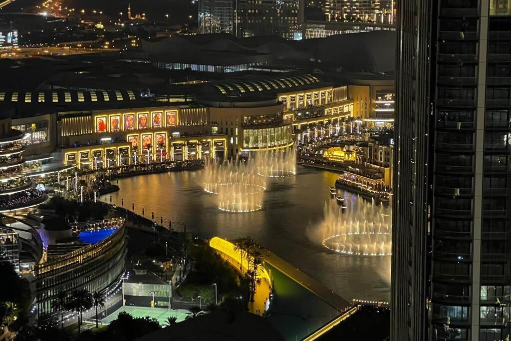 Brand New 2b/r With Burj Khalifa And Fountain View Apartamento