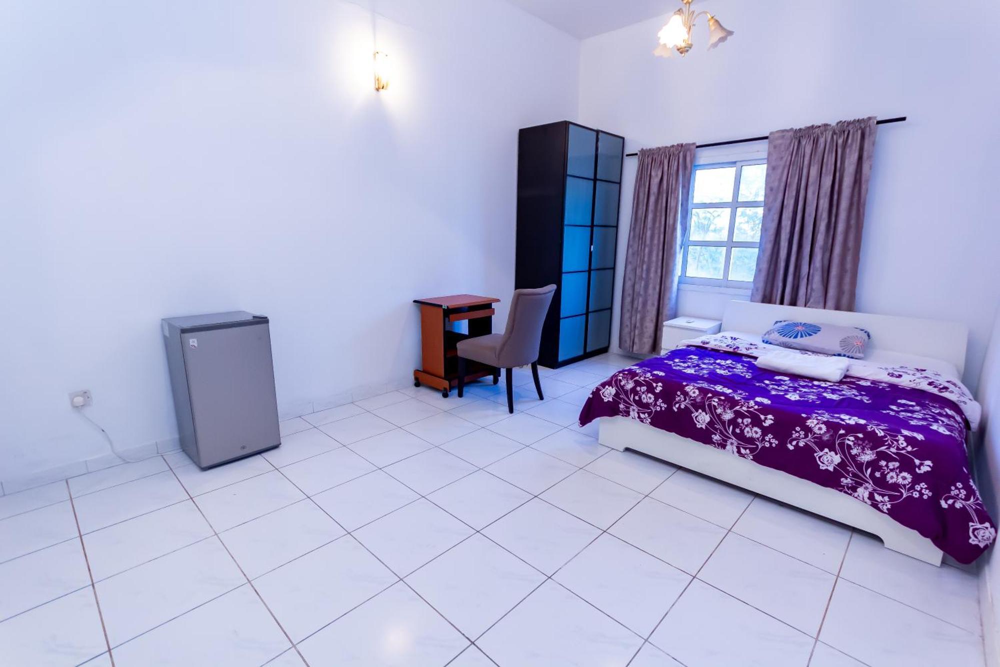Relaxing Private In Compound Housing Near Burj Alarab 124 *