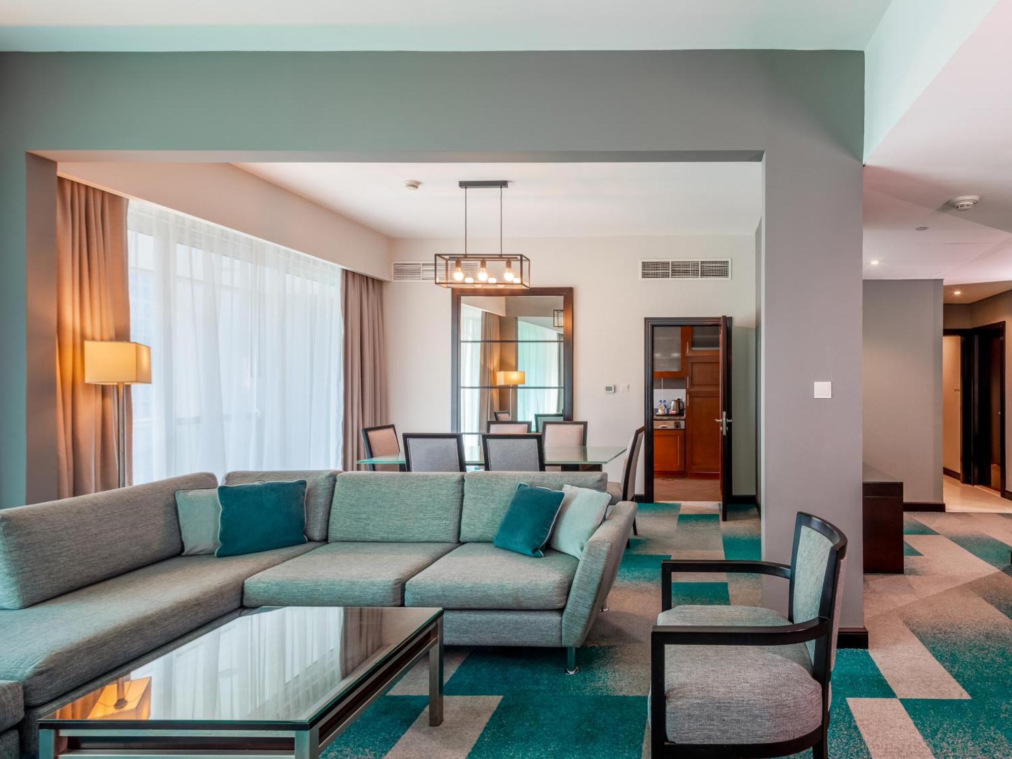 Apartahotel Flora Creek Deluxe 4*