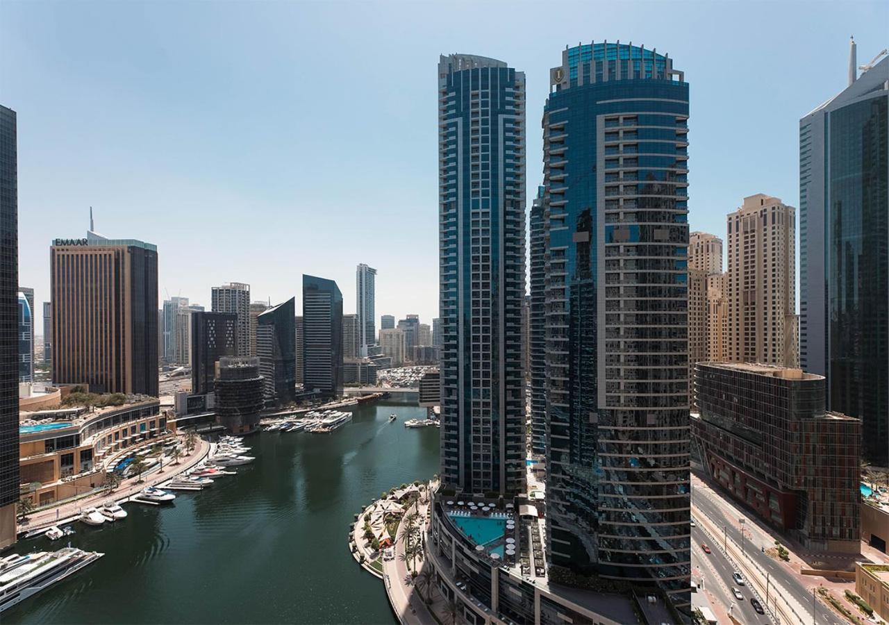Stylish Space With Balcony Facing The Marina! Dubai