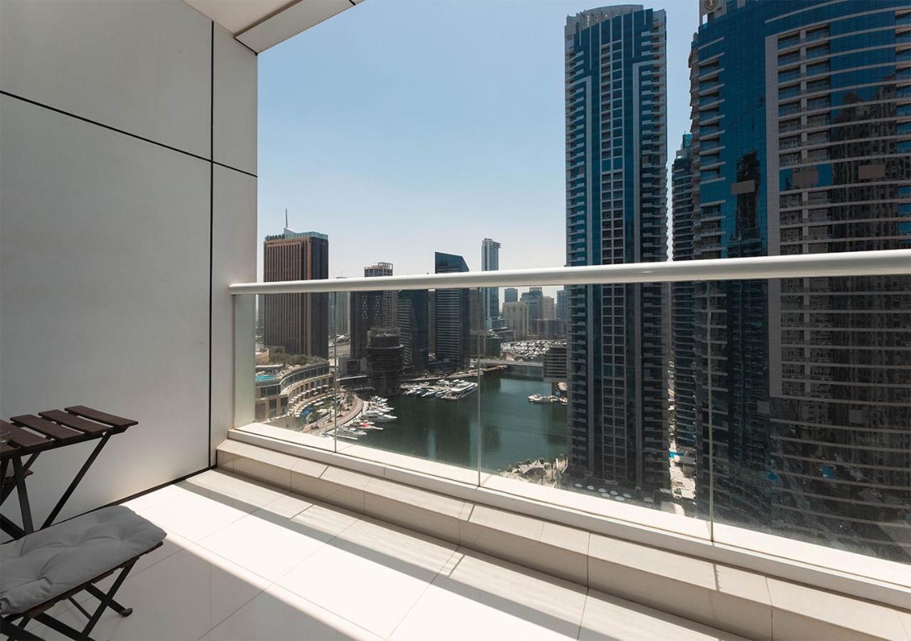 Stylish Space With Balcony Facing The Marina! * Dubai