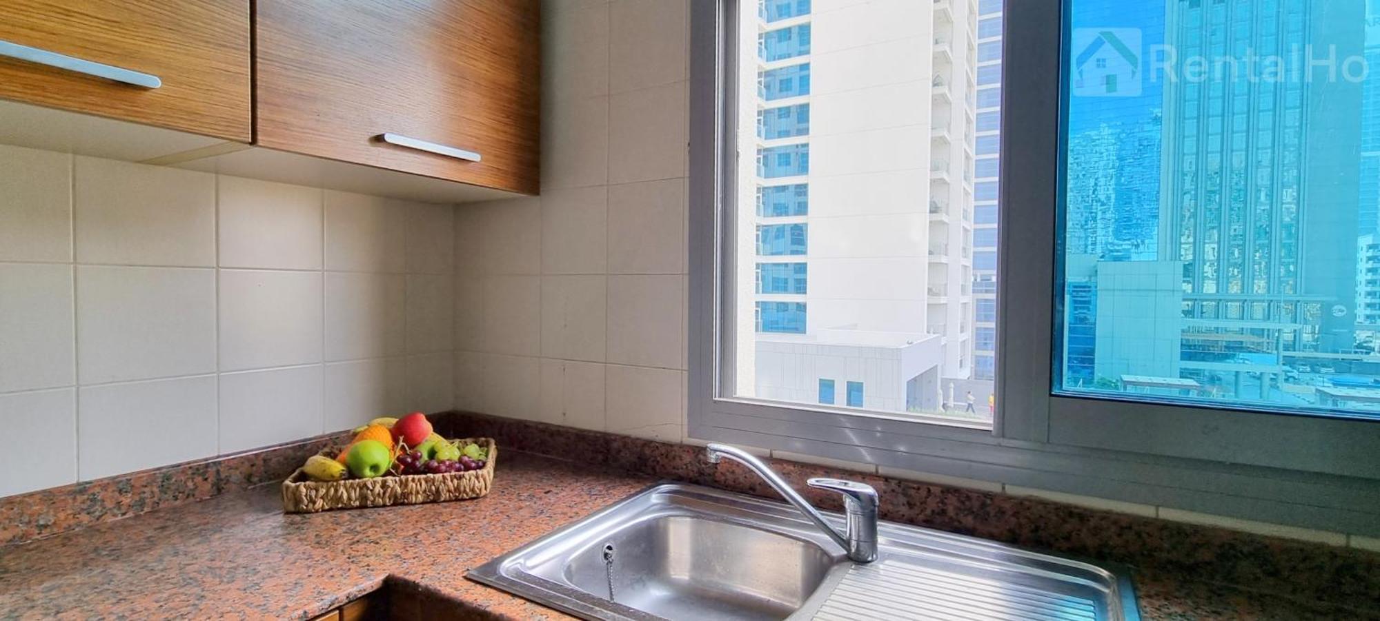 50% Off Summer Offert, W/ Balcony & Pool View Apartamento