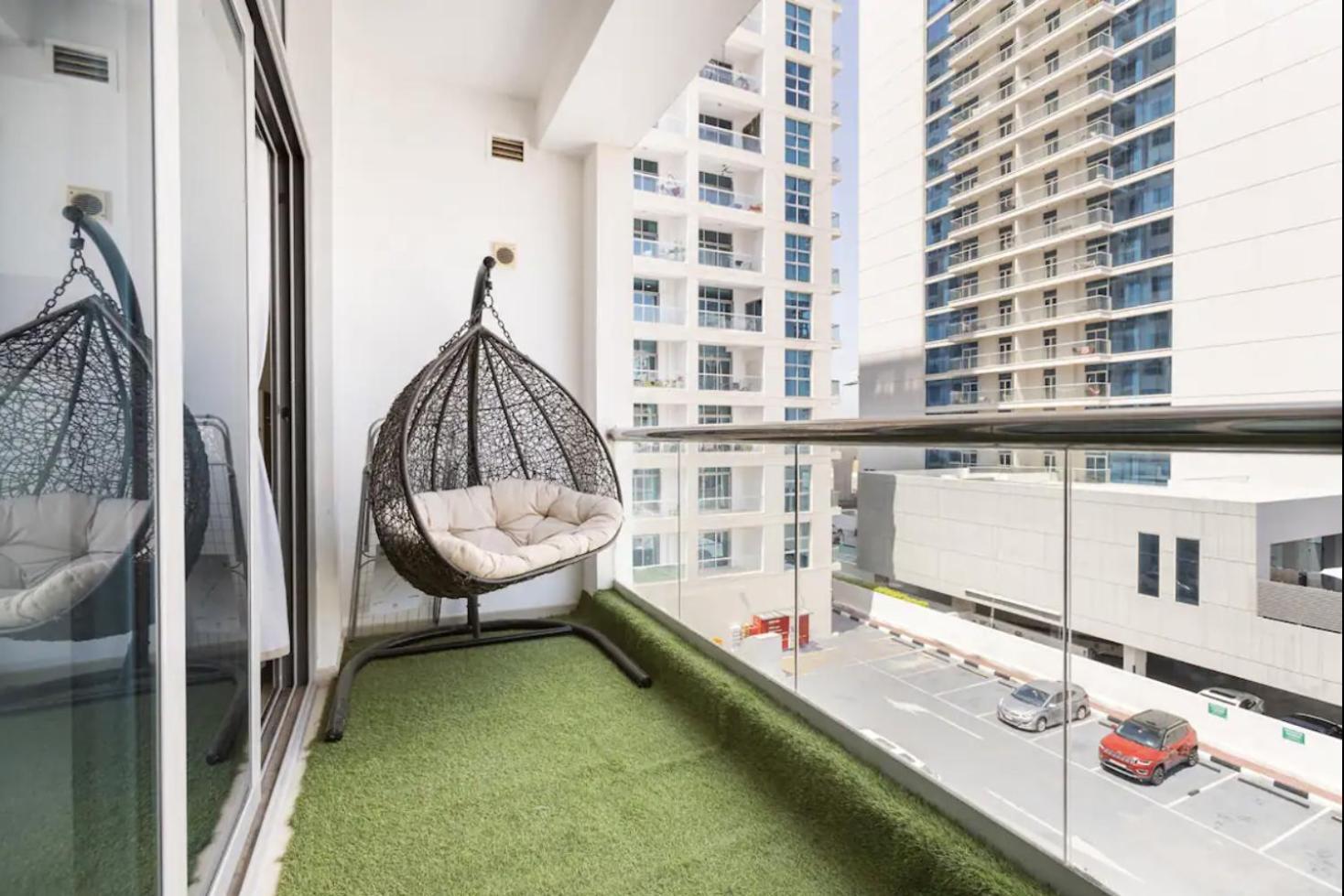 Apartamento 50% Off Summer Offert, W/ Balcony & Pool View Dubái